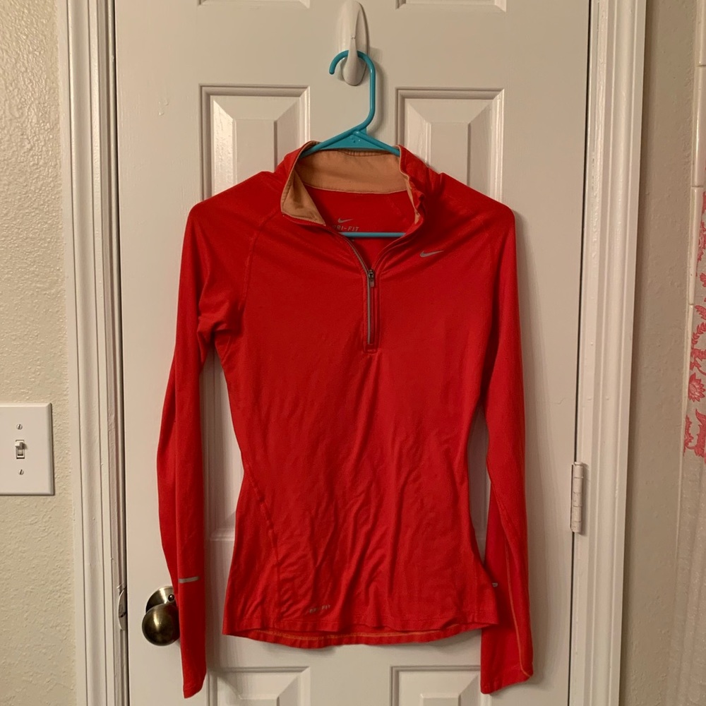 dri-fit nike woman’s quarter zip